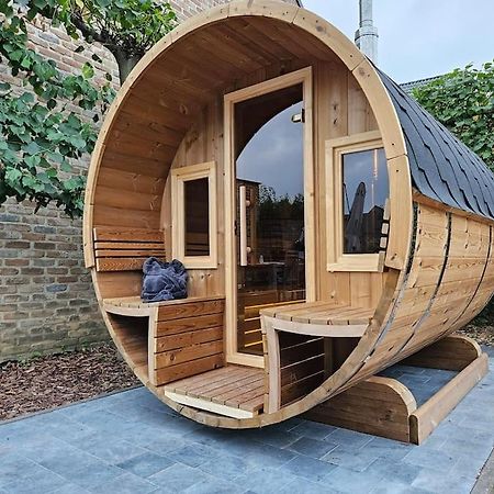 Camper Met Sauna En Zwembad In De Rand Van De Vlaamse Ardennen Hotel Haaltert Exterior photo